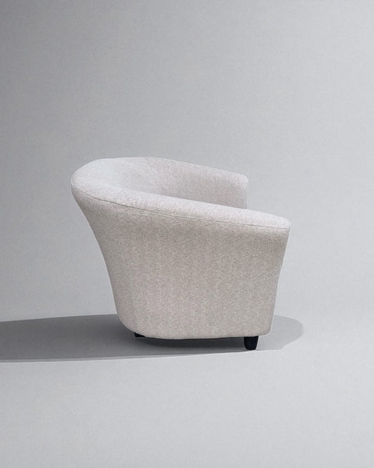 Modern Neutral Barrel Accent Chair – Upholstered Lounge Seating