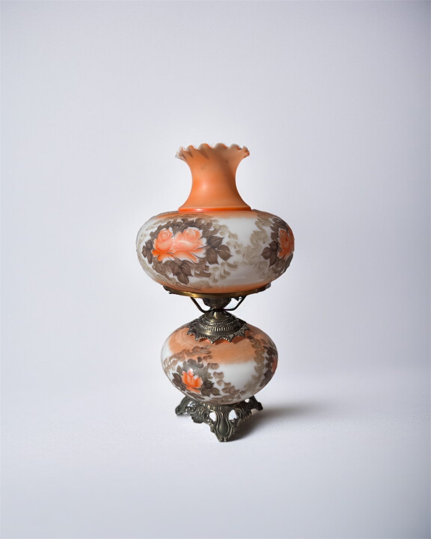 Vintage Gone with the Wind Hurricane Table Lamp